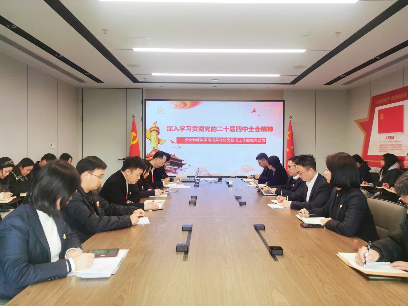 1765527478982717.png 1765527478982717.png